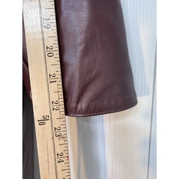 Vintage Etienne Aigner Oxblood Red Leather Short Trench Coat Sz M? - Picture 16 of 16